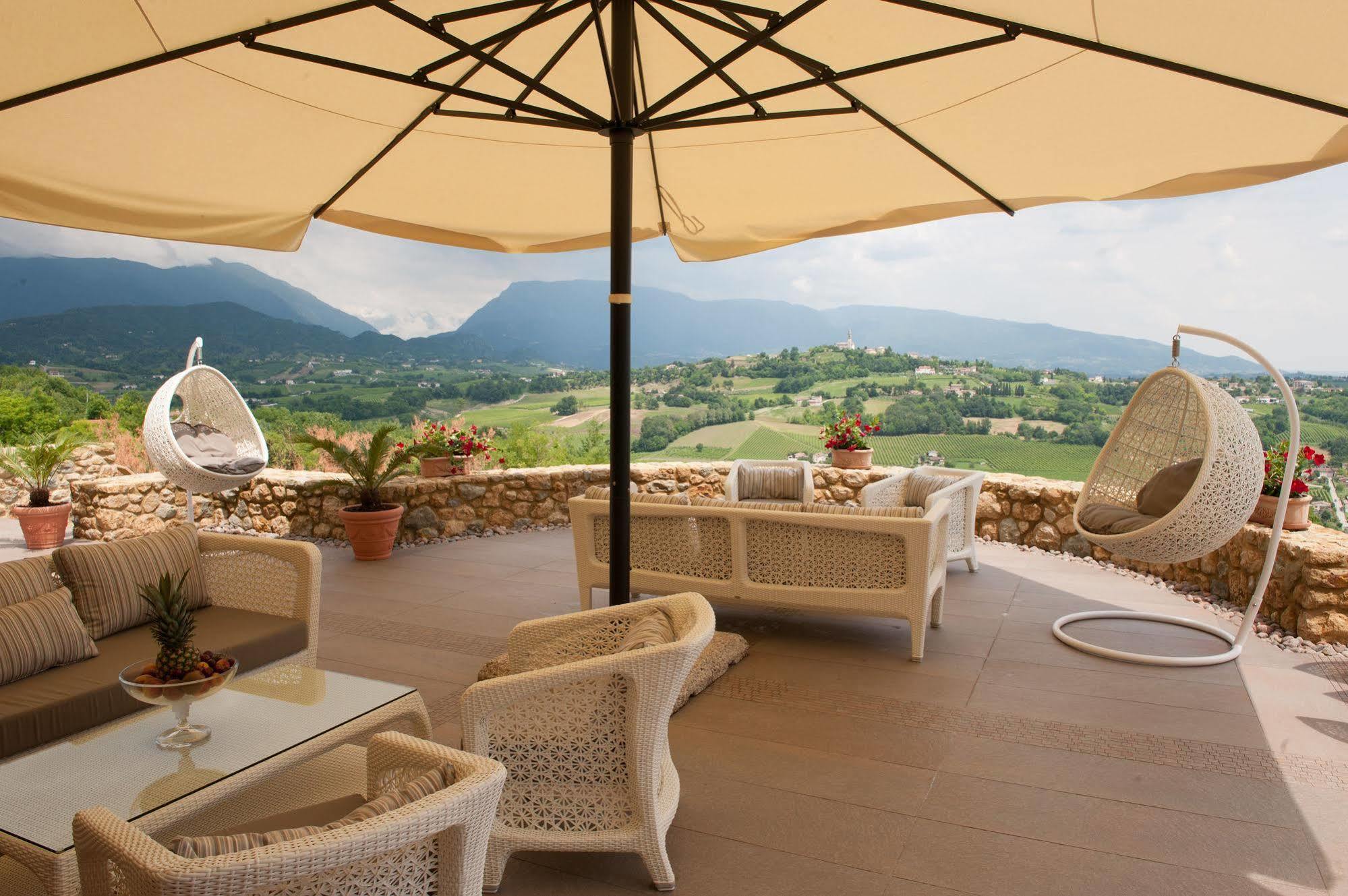 Villa Del Poggio Prosecco Bike Hotel San Pietro Di Feletto المظهر الخارجي الصورة